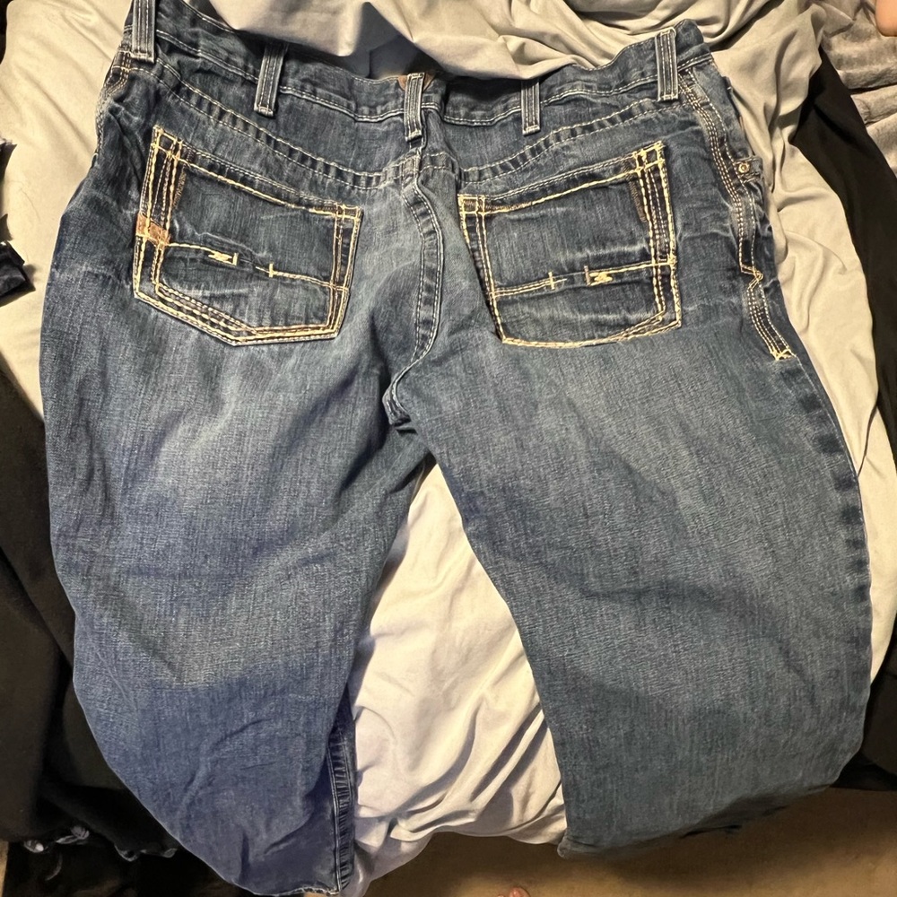 Men’s Ariat Jeans size 40